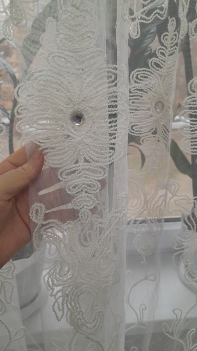Тюль продам очень красивая