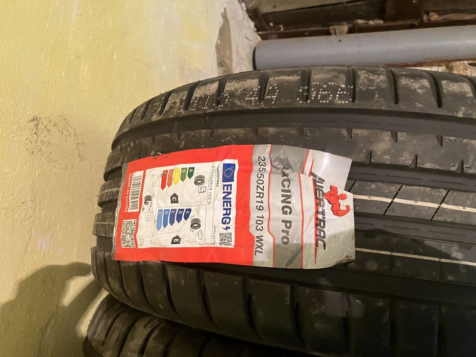 Продам новые покрышки