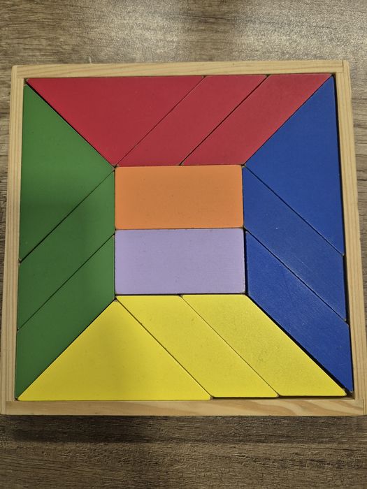 Сет от 5 дървени играчки