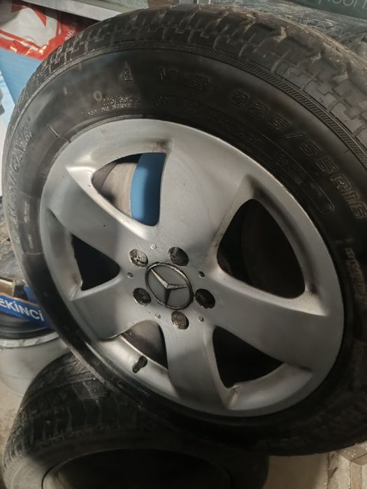 Джанти със зимни гуми 225/55R16 5x112 мм.