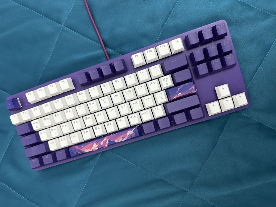 Продам клавиатуру