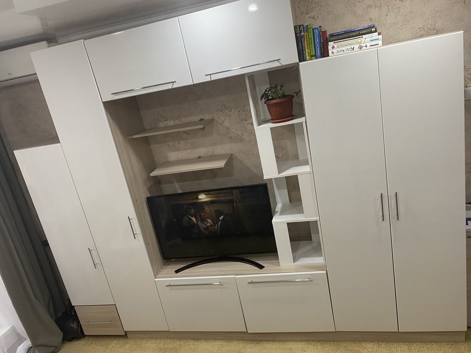 Продам стенку б/у