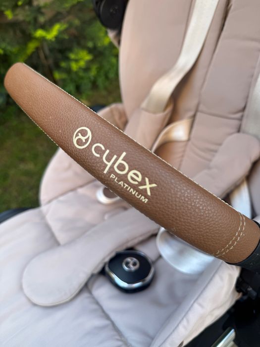 Cybex Priam  Beige Пълен пакет + кош за новородено в черен цвят
