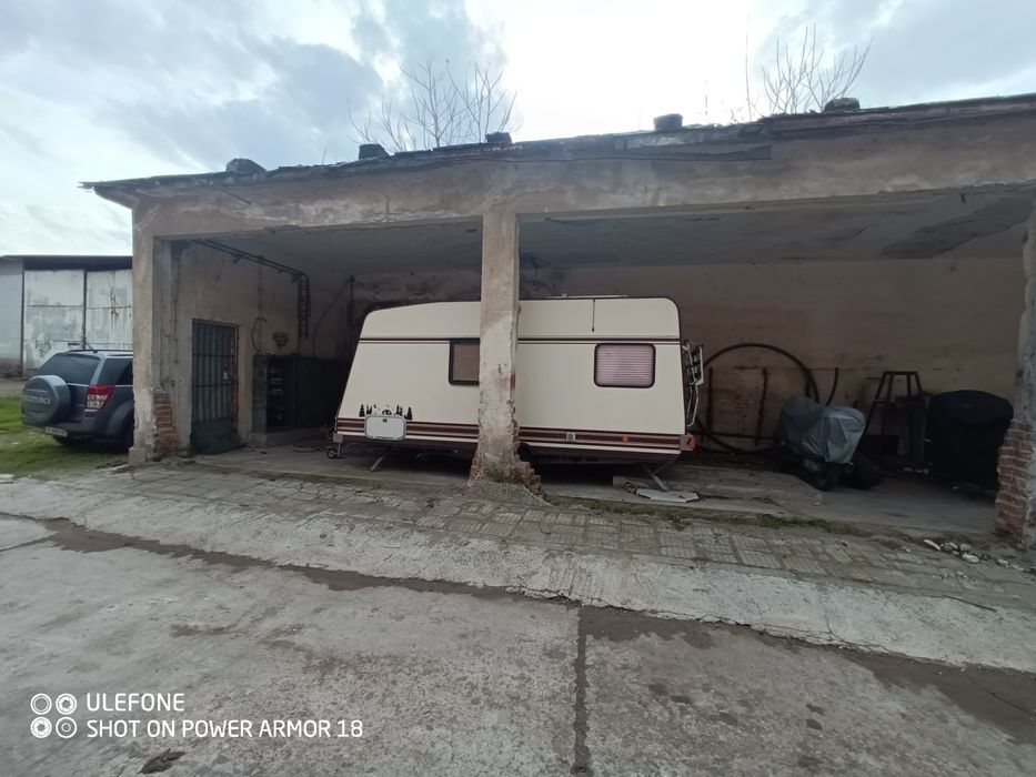 Каравана Burstner Lux. 1987г    761кг