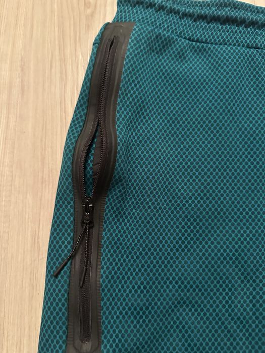 Къси гащи от Nike tech fleece размер М