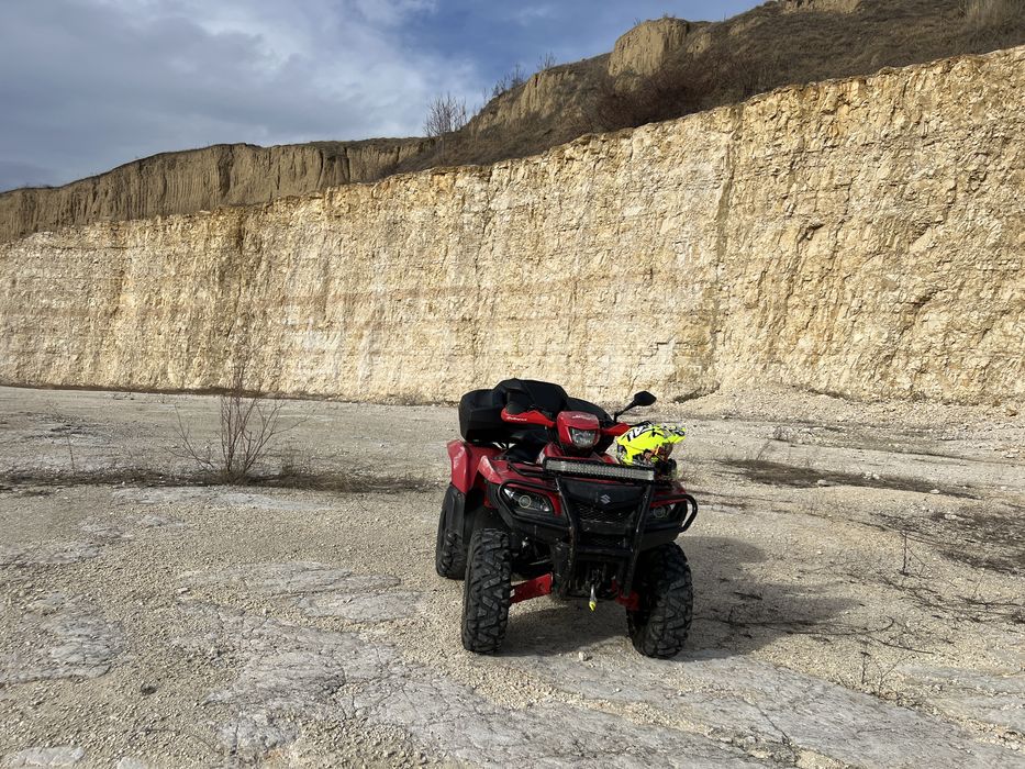 Suzuki kingquad 750 axi