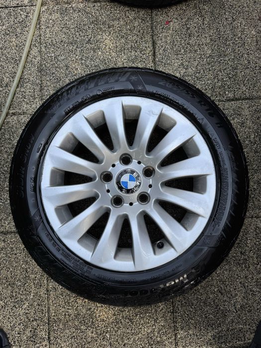Jante OEM BMW 16” cu anvelope iarnă 205/55 R16