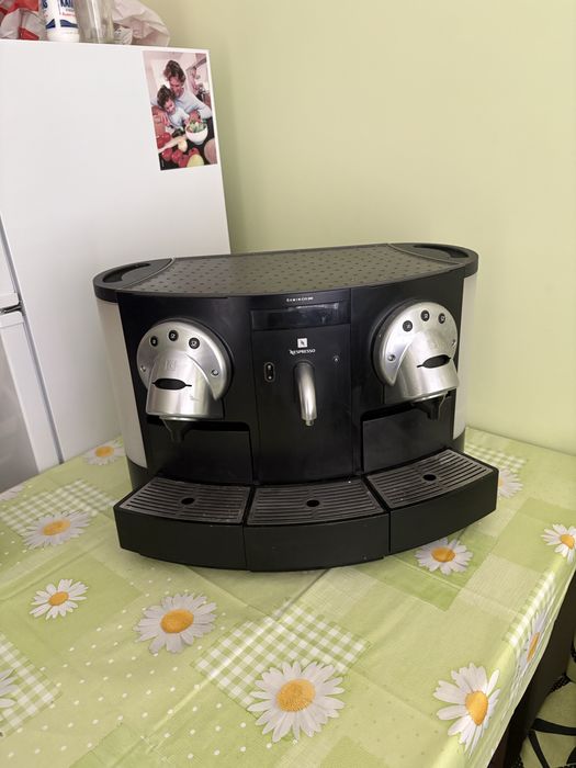 Кафе машина Nespresso