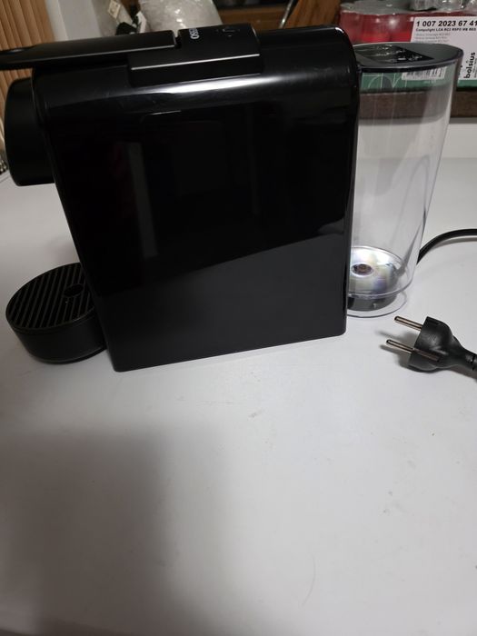 Aparat cafea nespresso