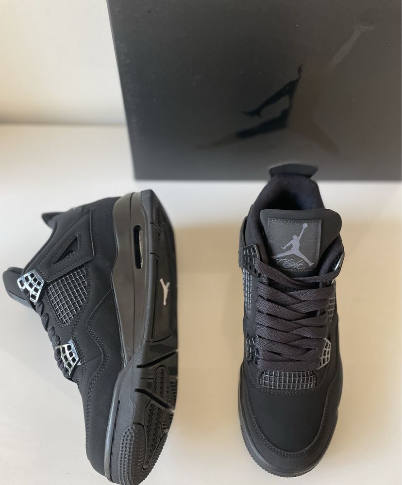 Air Jordan 4 Retro Black Cat