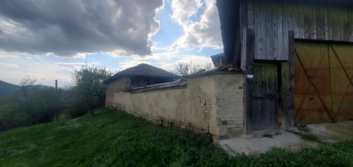 Продава се Къща в с. Янково, Област Шумен - 1500 кв.м за 11 €/кв.м - Снимка #12
