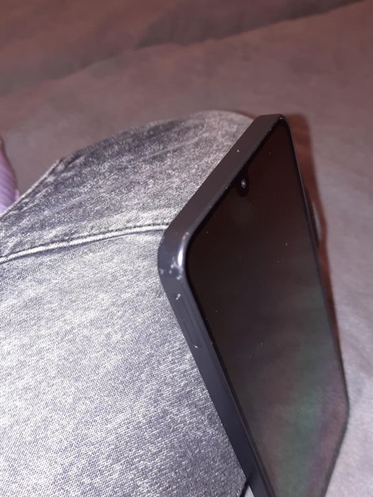 Vând samsung A17 5g