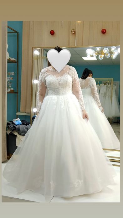 Платье свадебное новое продам