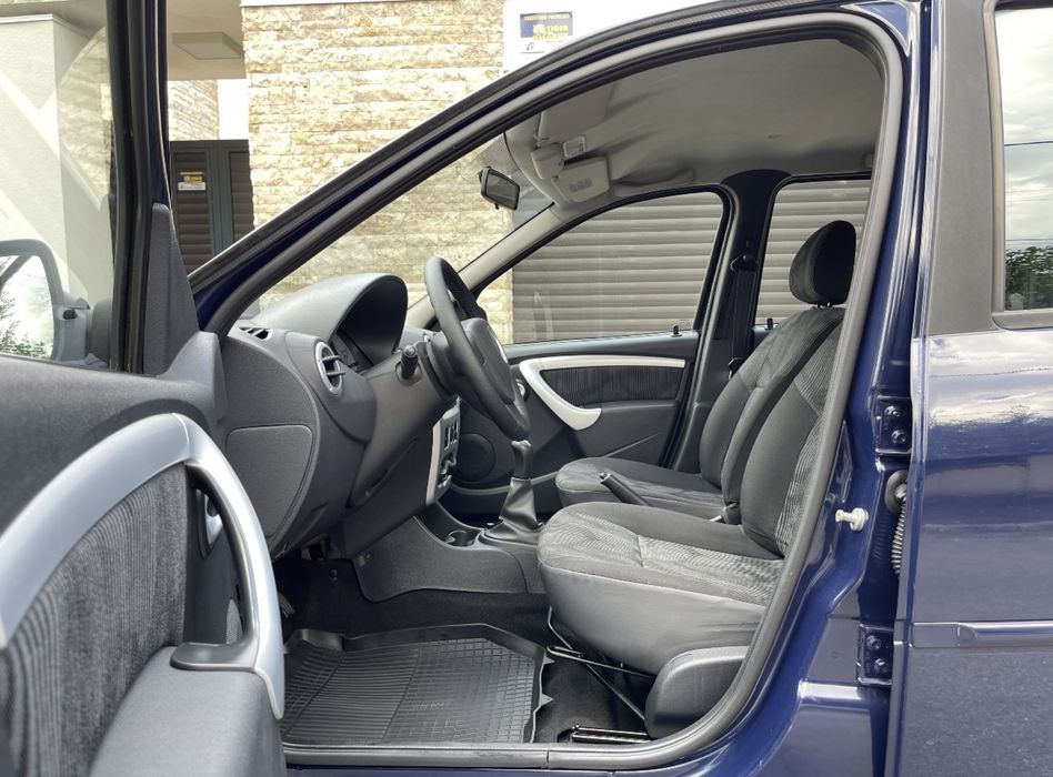 Dacia Logan // Stare Foarte Buna // An 2009 //  1.4 Benzina + GPL //