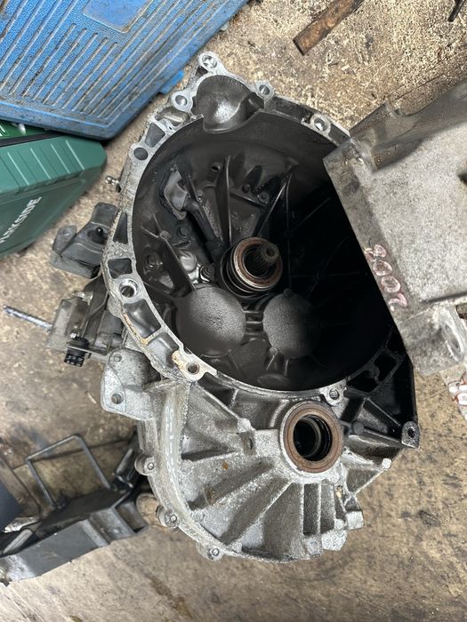 Ръчна скоростна кутия за Форд Галакси и S max 2.0tdci