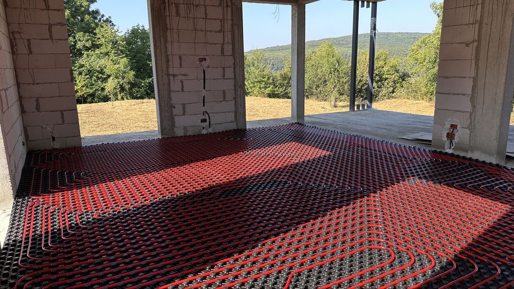 Executam lucrari de instalatii de incalzire : pardosea, calorifere