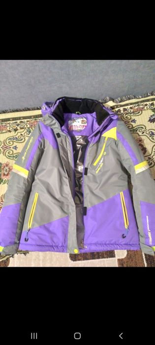 Женская зимняя куртка