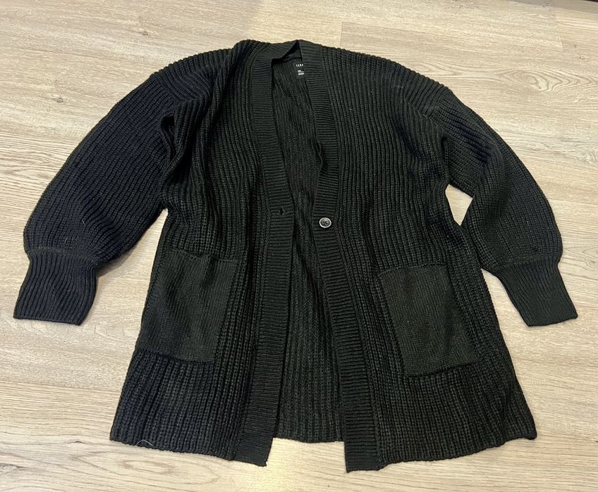 Cardigan gros cu nasturi