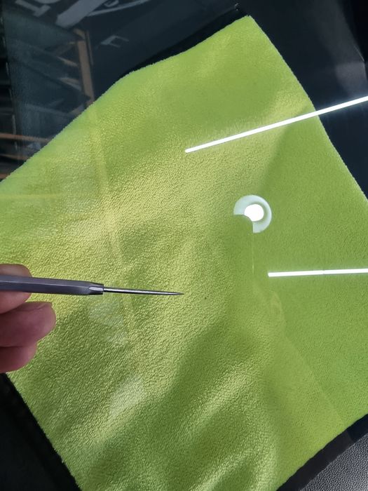 Ремон автостекол (лобовых)( ойна) возможен выезд.