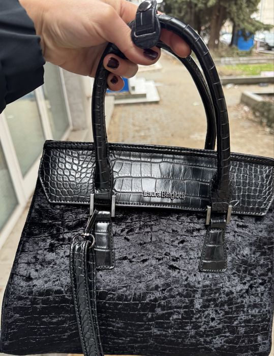 Чанта с кадифе Roberta Biagi