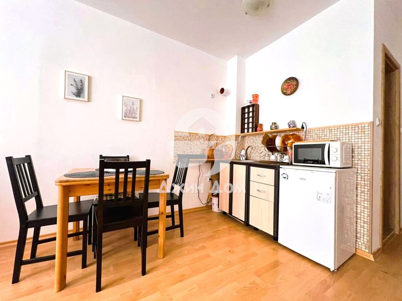 Продава се Едностаен апартамент в к.к. Слънчев бряг - 36 кв.м за 831 €/кв.м - Снимка #4
