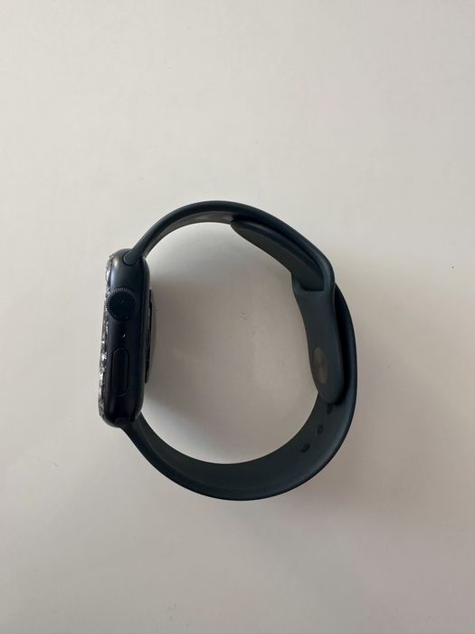 Vând Apple Watch SE pentru piese