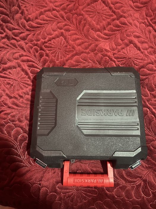 Botmasina parkside cu baterie si incarcator