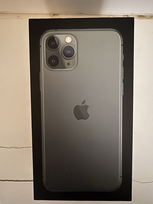 Продам iphone 11 pro