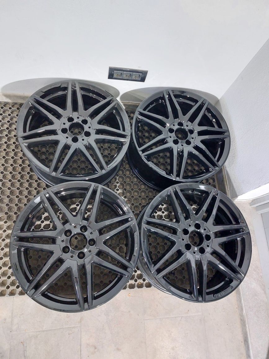 set jante 19 originale mercedes clasa v / vito w447 amg negre 8j et52