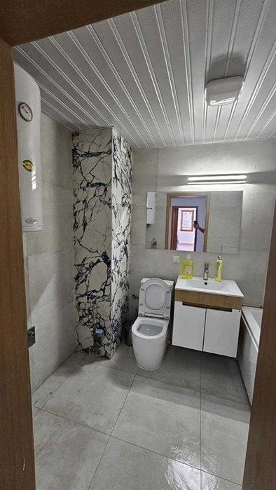 Дава се под наем Тристаен апартамент в Пловдив, Беломорски - 79 кв.м за 382.5 € - Снимка #11