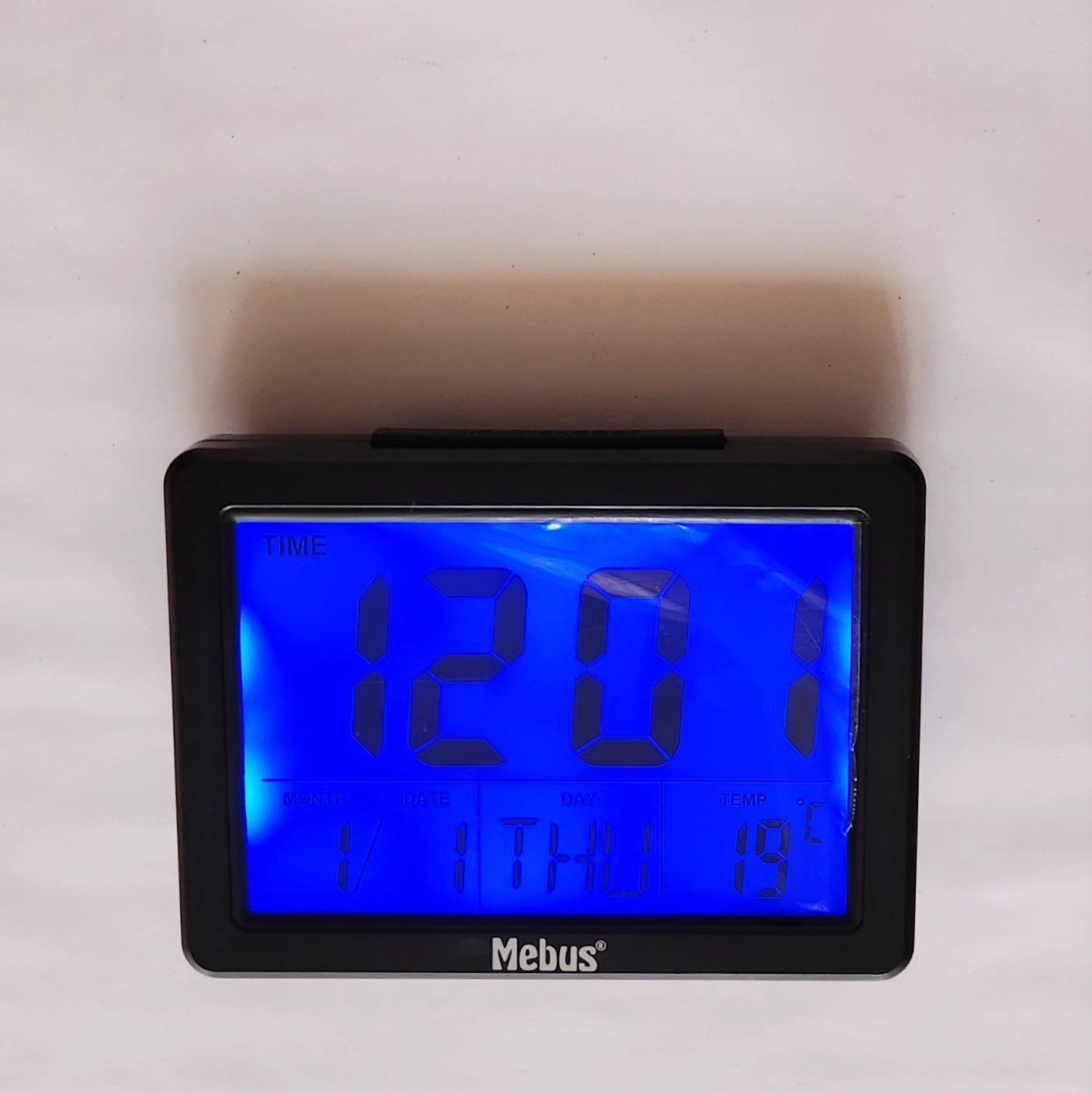 Ceas cu alarma si afisaj digital Mebus - NOU