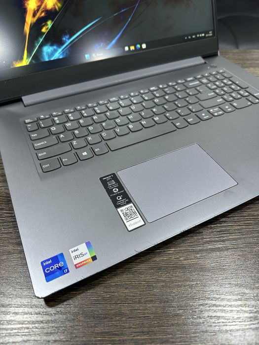мощный 8-ядерный i7 ноутбук Lenovo IdeaPad 3, для графии и IT