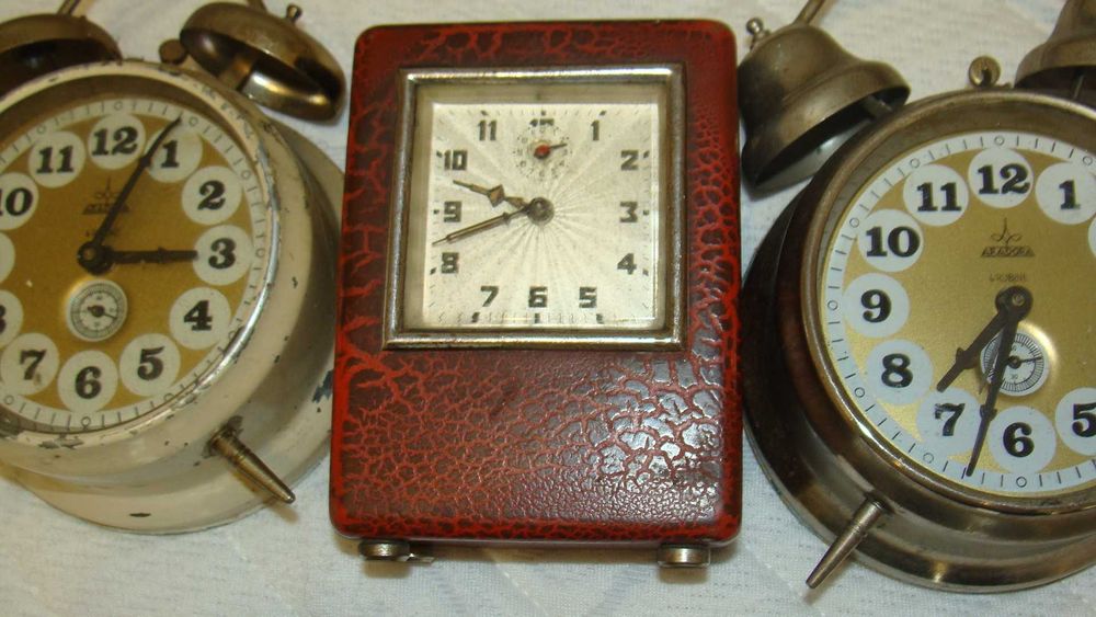 Стари МЕХАНИЧНИ будилници