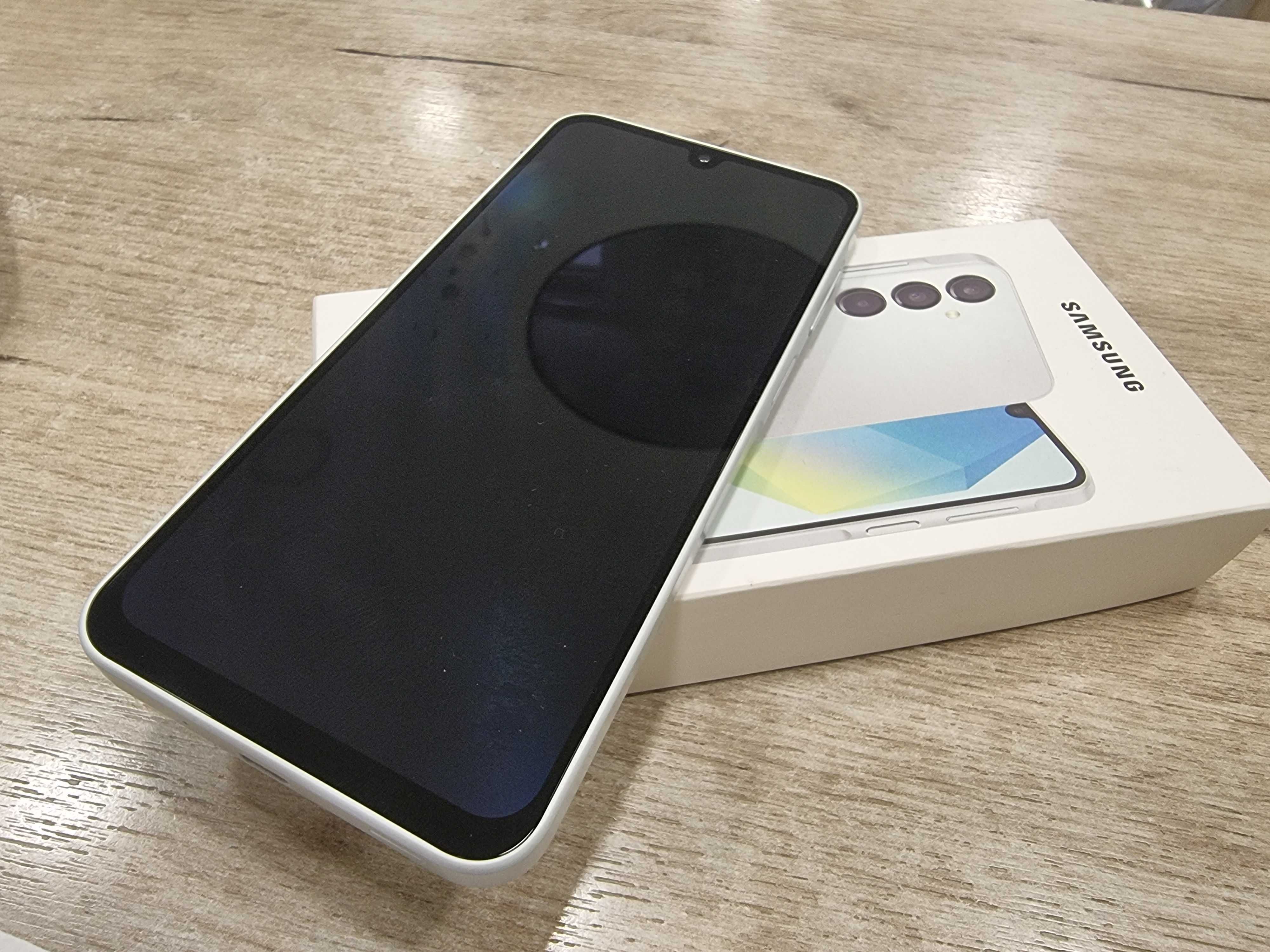 Телефон Samsung A 16