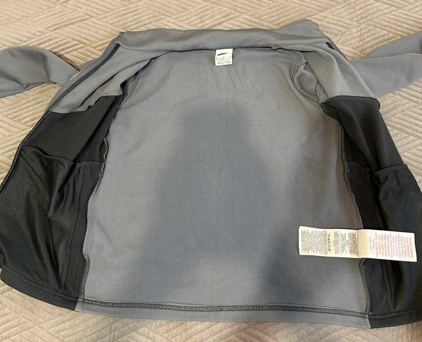 Nike - Спортен екип в цветен блок с цип, Сив, 137-147 CM