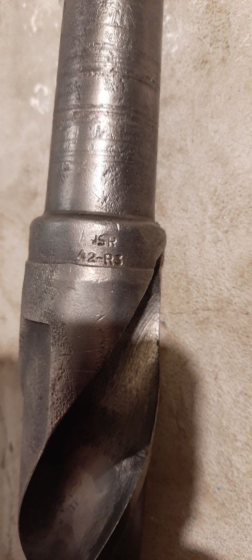 Burghiu metal 42 mm coada con morse otel fier