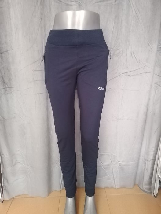 Дамски екипи и спортни долнища