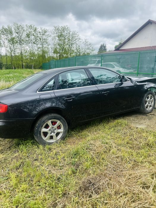 Dezmembrez Audi A4 B8 2.0 CAGA Euro 5