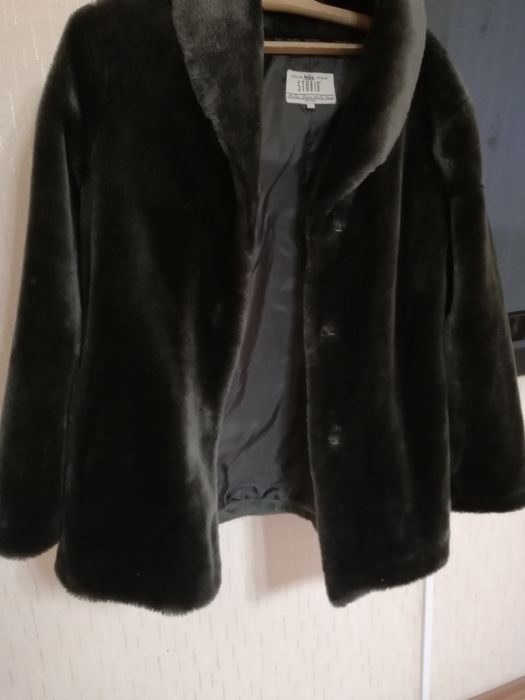 Новая шубка искусственная автоледи