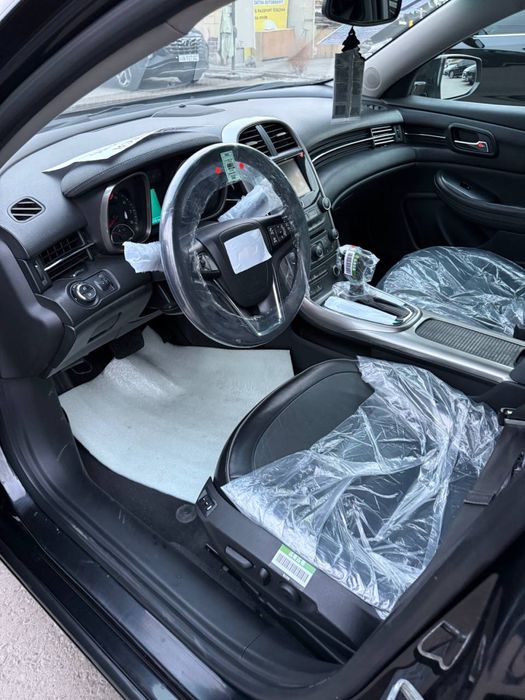 MALIBU 1 sotiladi srochna