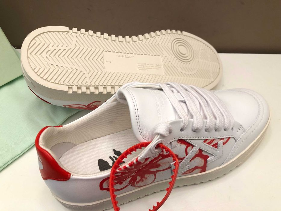 Off-White sneakers 35 si 36, autentici, full box, retail 525 euro