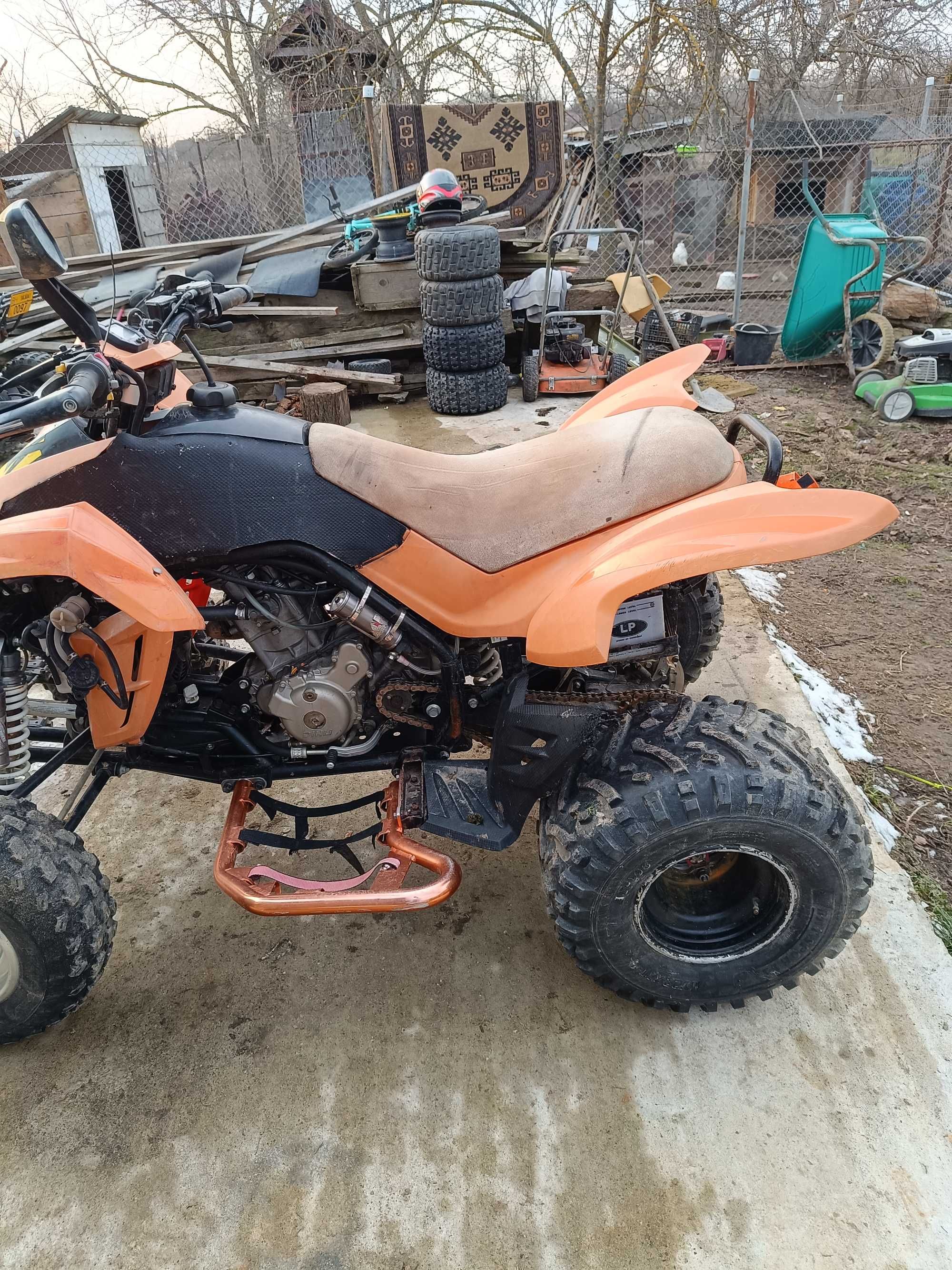 Vând atv dinli 450cc