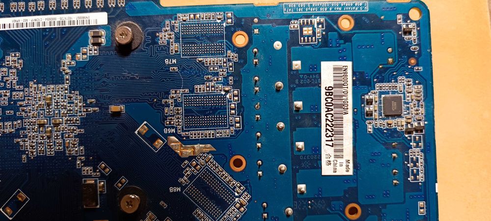Placa video gaming vintage Asus Nvidia GT 9800 1G DDR5 256 bit