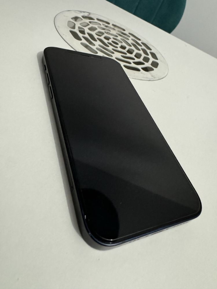 Iphone 12 negru 64gb