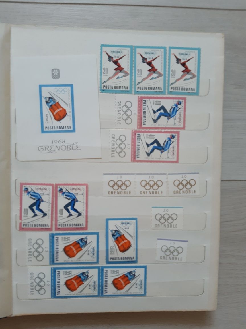 Colecție de 5 clasoare timbre și colite MNH perioada 1950-1990