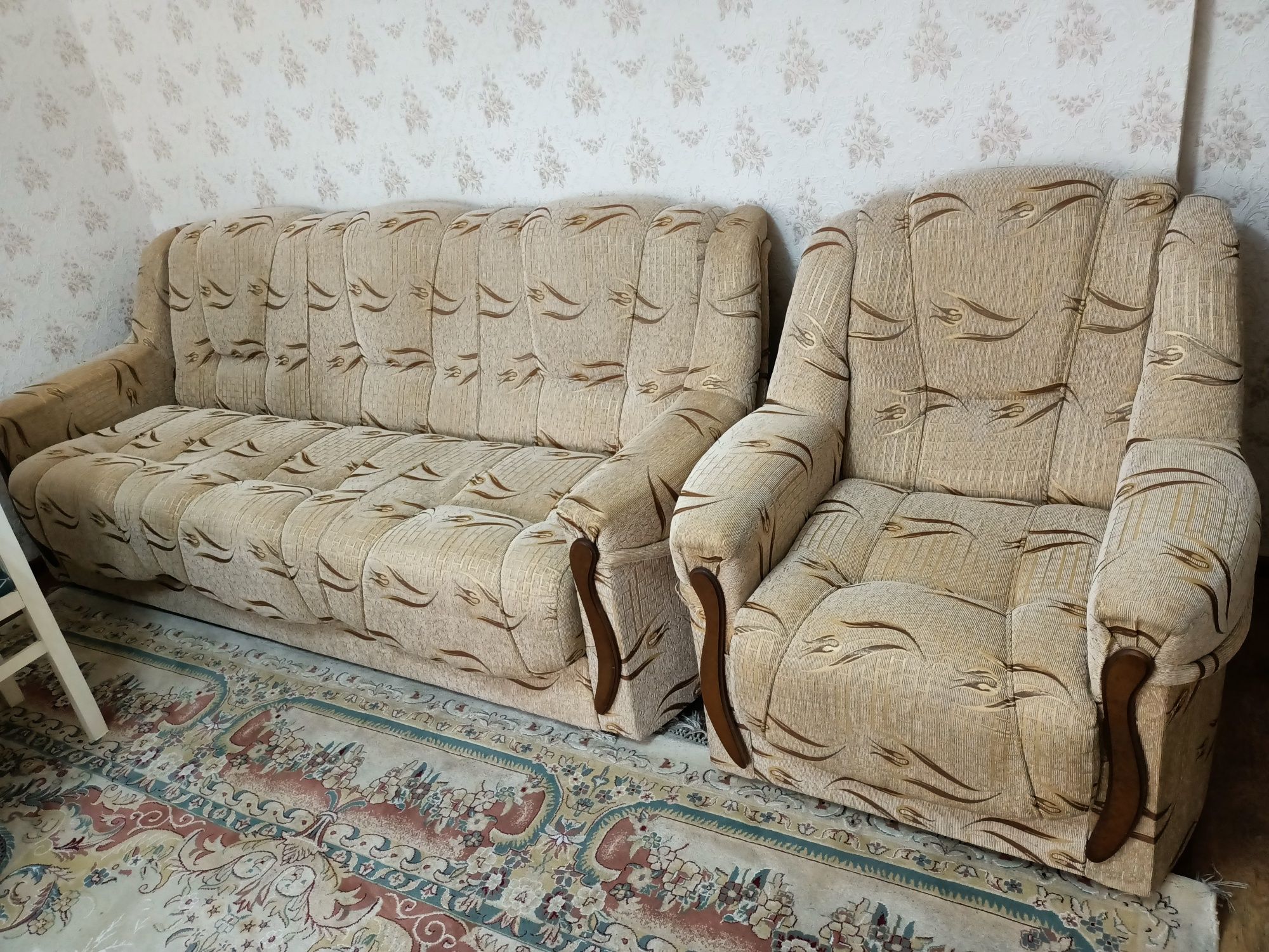 Продам диван кресло