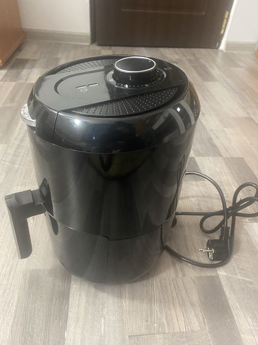 Friteuza aer cald TEFAL model EY 101815