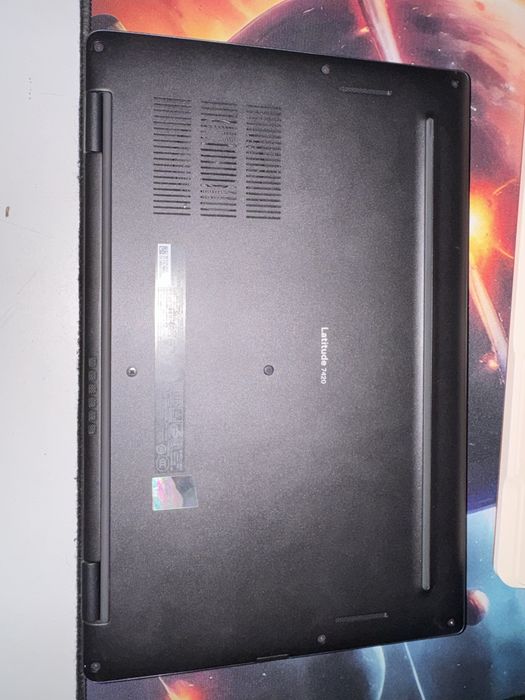 Laptop Dell Latitude 7420