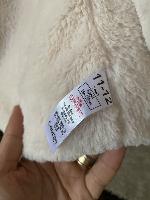 Geaca 11-12 ani george noua