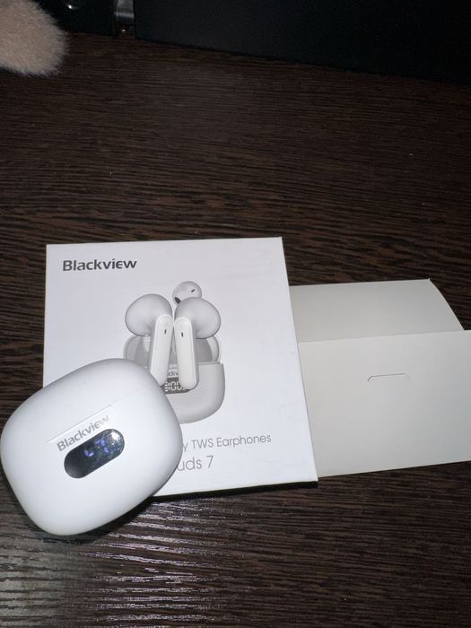 airpods blackview yengi pachti